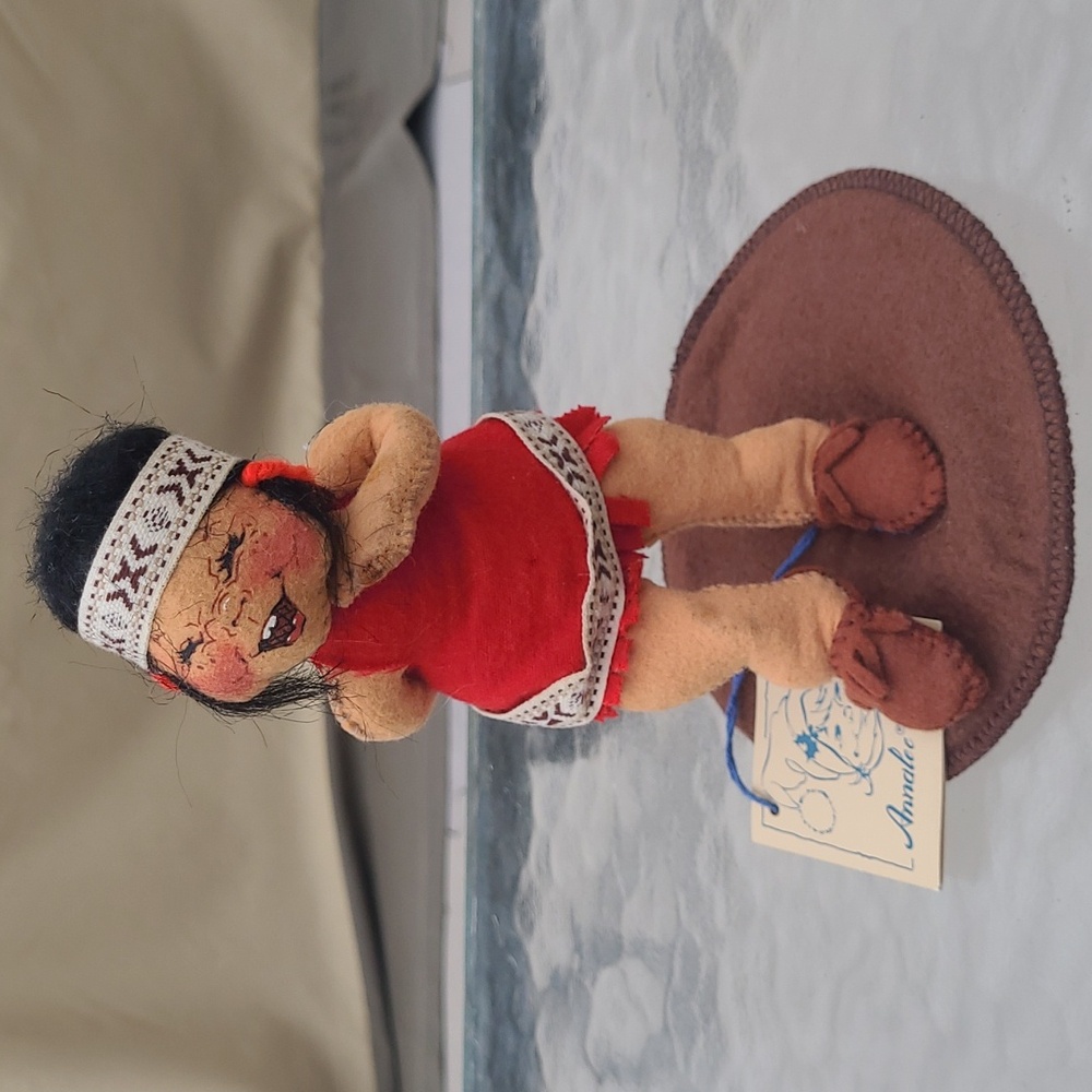 Annalee 7" Indian Girl with Bow #3152